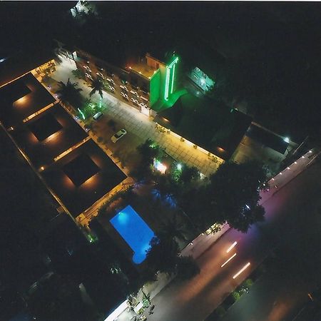 Hotel Juno Pakokku Exterior photo